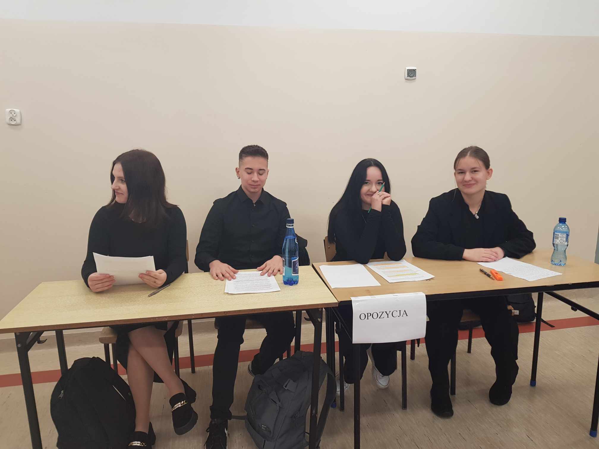 I etap Szkolnego Turnieju Debat Oksfordzkich